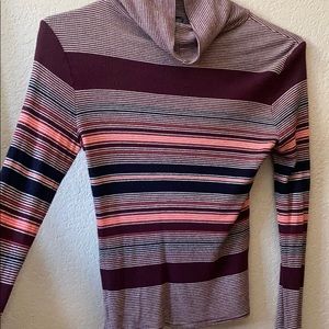 Long sleeve turtle neck